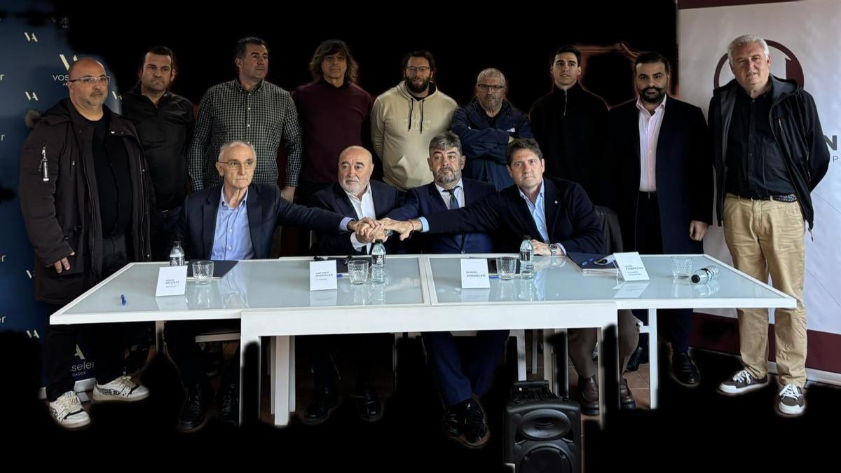 Varios de los clubs firmantes reclamando una asamblea extraordinaria.