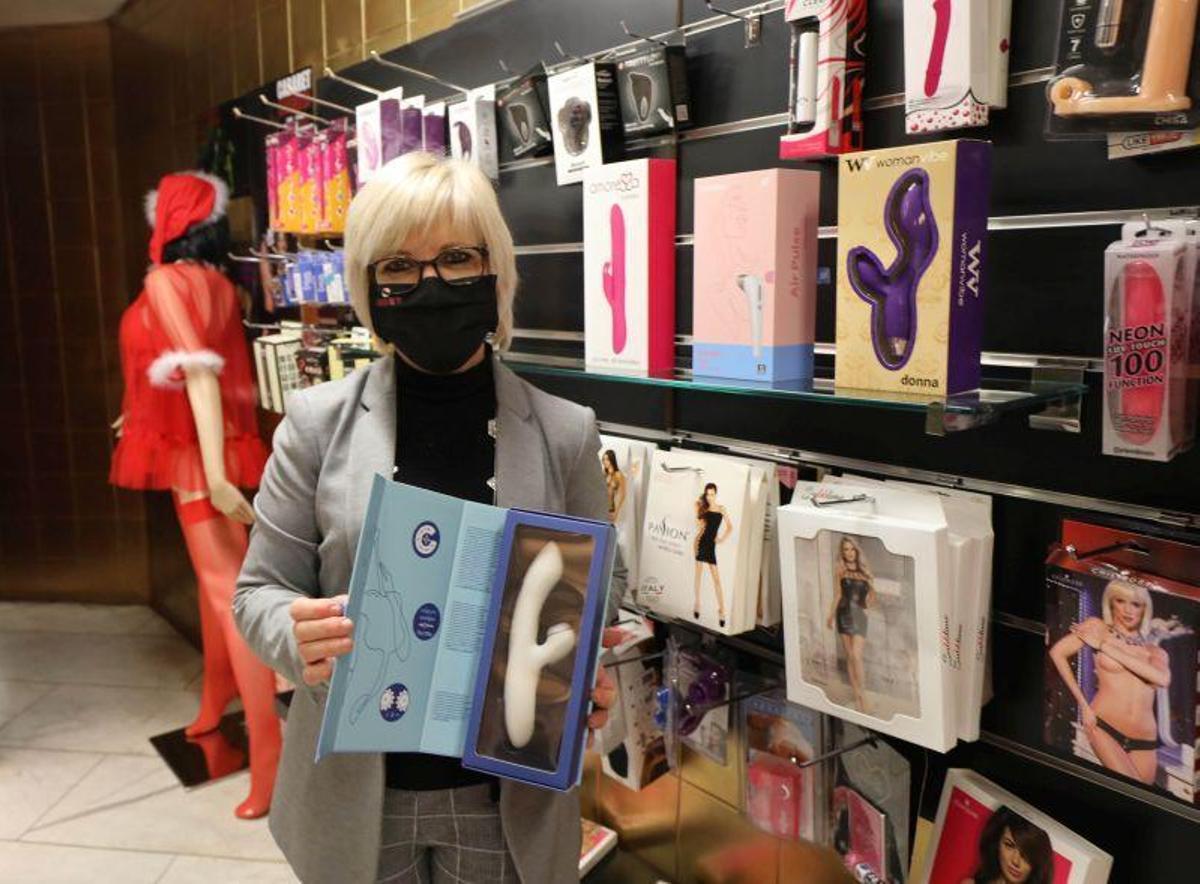 La falta de opciones fuera de casa aumenta la compra de juguetes sexuales