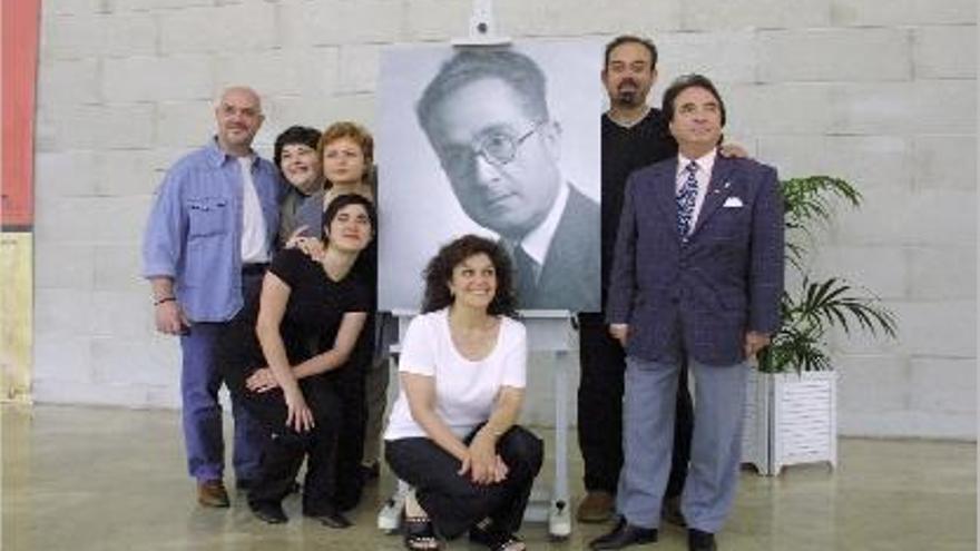 García Asensio (derecha) y el equipo que estrenó &quot;Maror&quot; en concierto en el Palau en 2002.