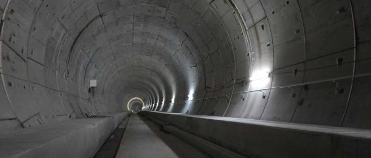 Uno de los túneles de la variante ferroviaria de Pajares.