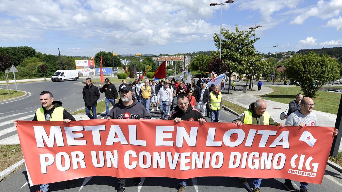 Concentración de trabajadores del metal, la semana pasada, en Lalín.