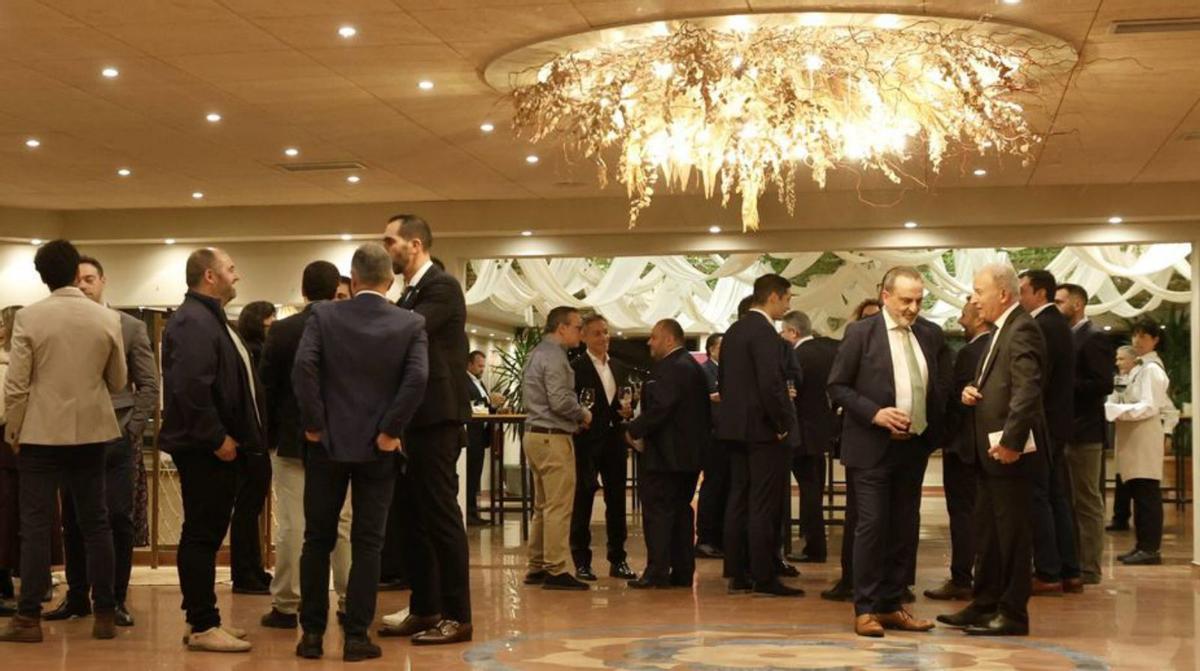 Asistentes a la gala de clausura en La Hacienda La Llorea Golf.