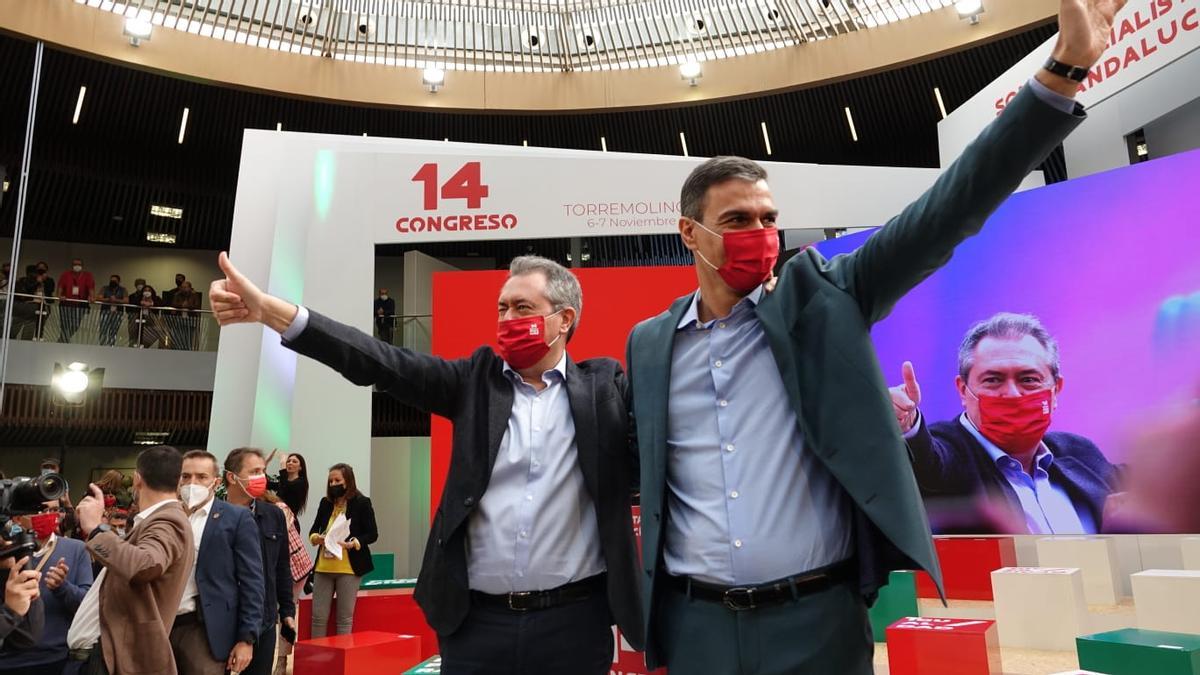 Pedro Sánchez y Juan Espadas, hoy en el congreso del PSOE A.