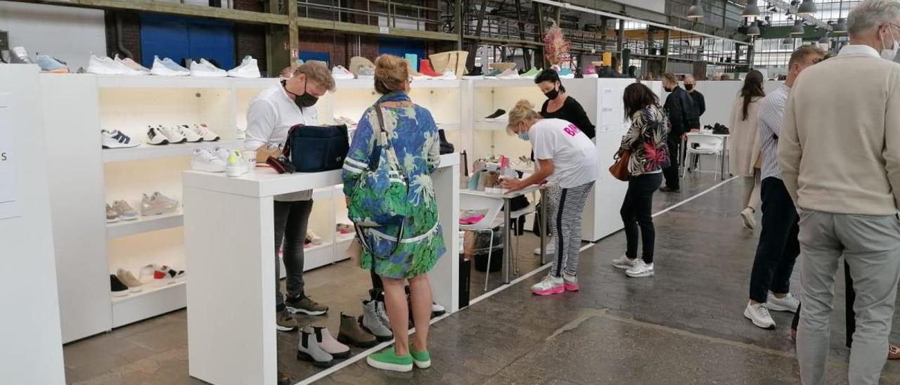 La primera jornada de la feria de calzado de  Alemania supera las expectativas