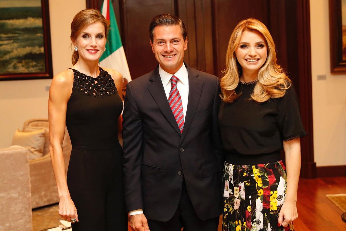 El look de Letizia Ortiz con mono negro de Felipe Varela