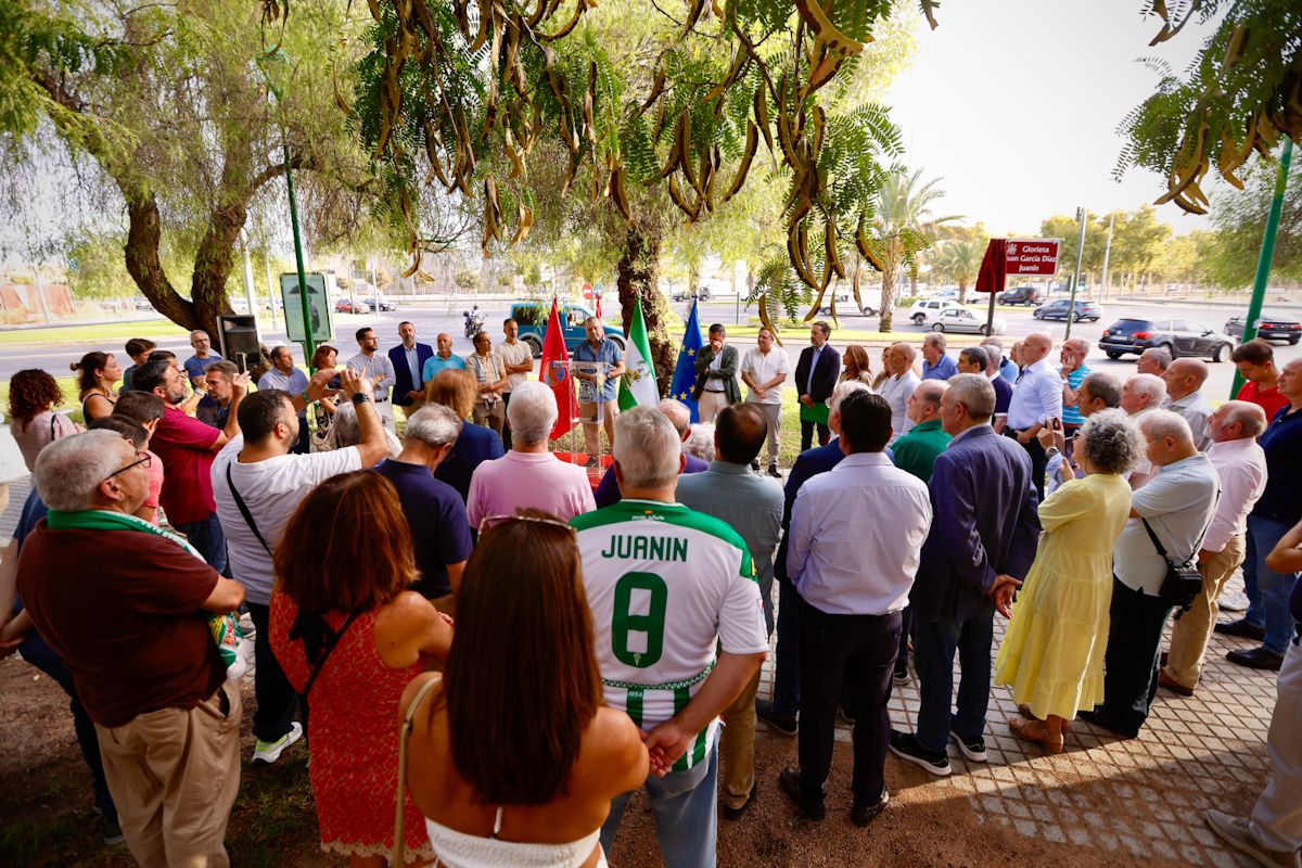 Inauguración de la Glorieta Juan García Díaz 'Juanín'