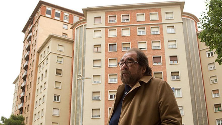 Un paseo con Àngel Casas por Sants