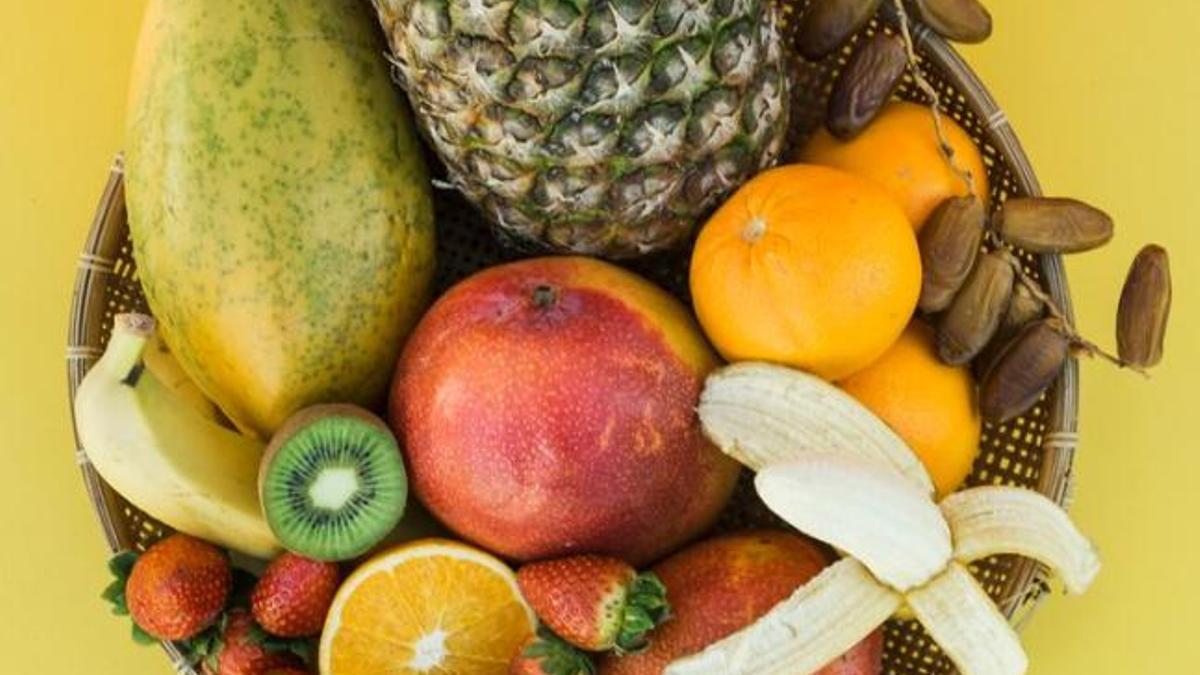 Quina és la fruita de temporada que ajudarà la teva salut?