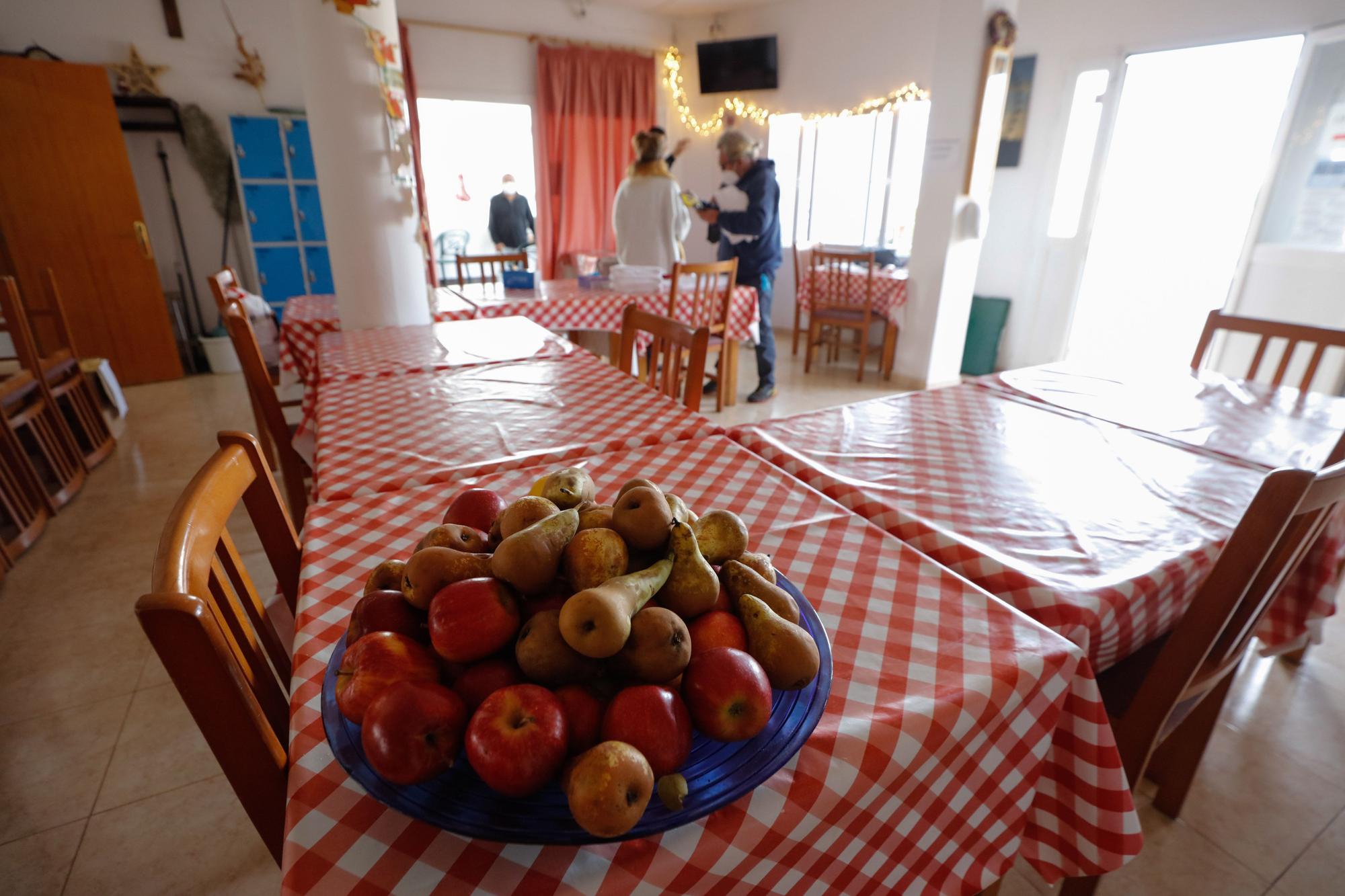 Tienda y comedor de Cáritas en Sant Antoni