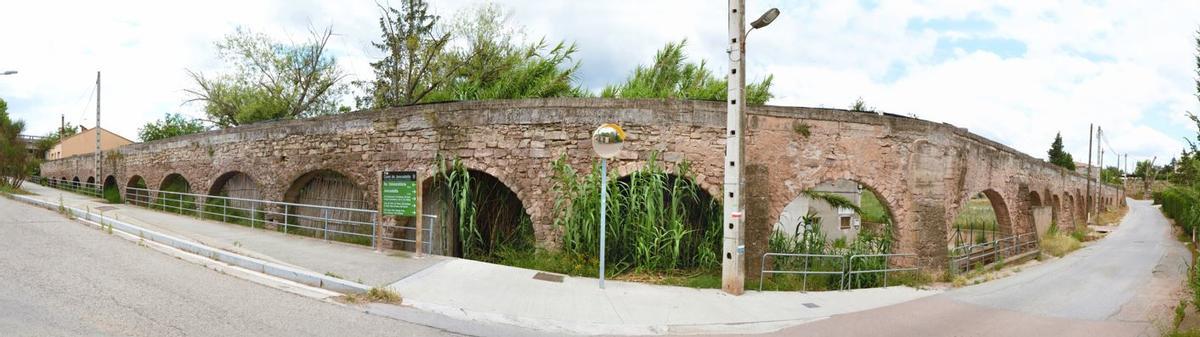 L'aqüeducte del Pont Llarg del sector del Poal