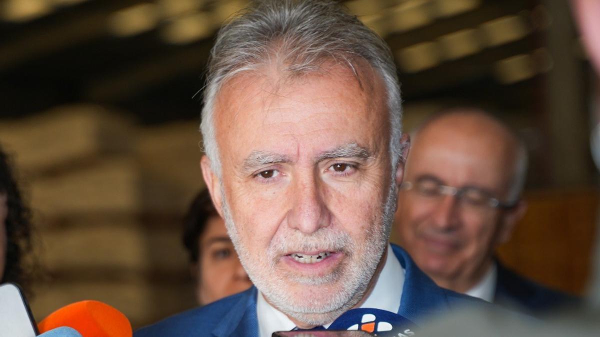 Ángel Victor Torres anuncia que padece cáncer