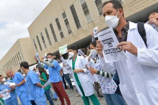 El Sindicato Médico suspende la huelga a la espera de la Mesa que se celebra hoy