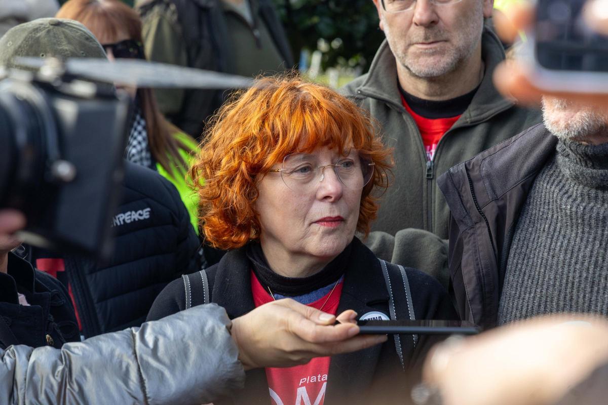 Manifestación en Santiago en contra del proyecto de Altri en Palas de Rei: así está transcurriendo Manifestación en Santiago en contra del proyecto de Altri en Palas de Rei: así está transcurriendo