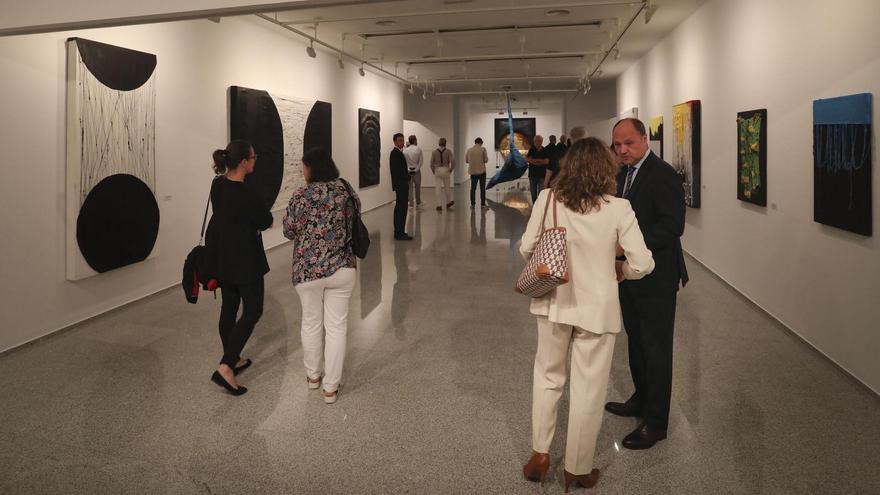 Momentos de exposición en la Sala Glorieta de Sagunt.