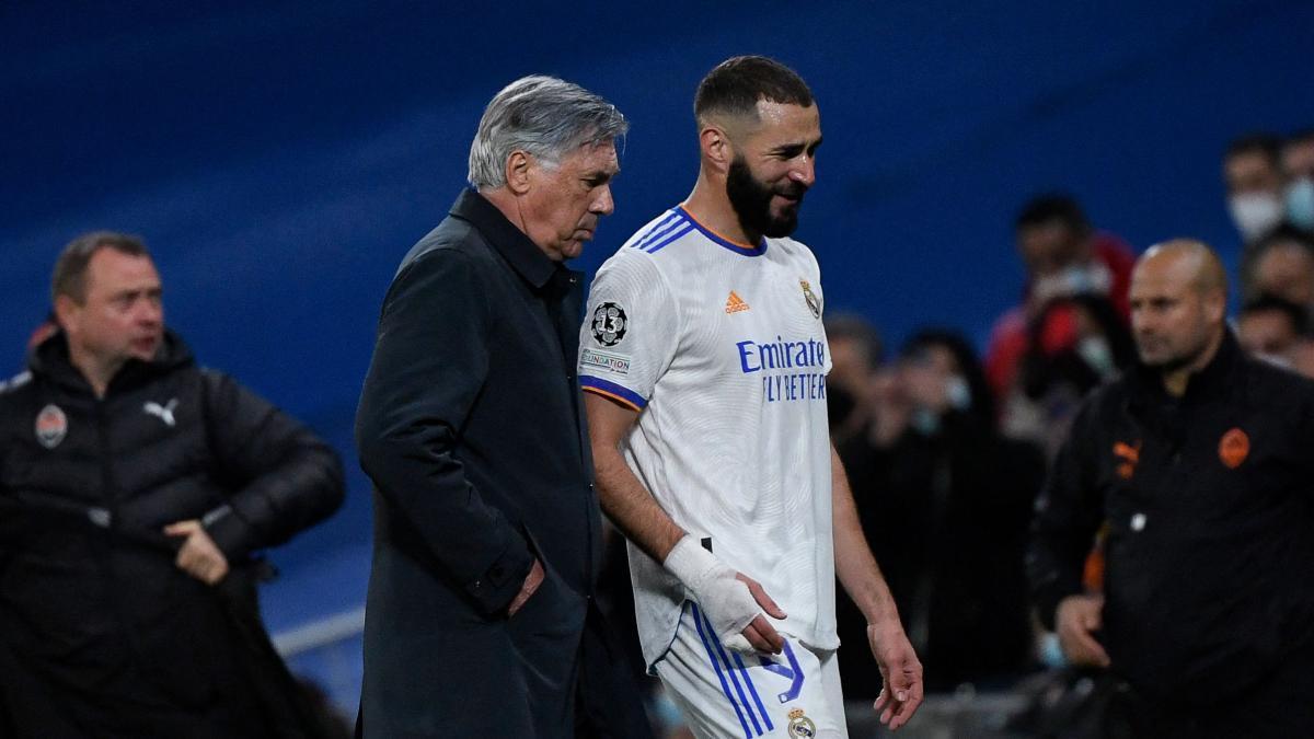 Carlo Ancelotti se debate entre forzar a Karim Benzema ante el Athletic o reservarle para el PSG