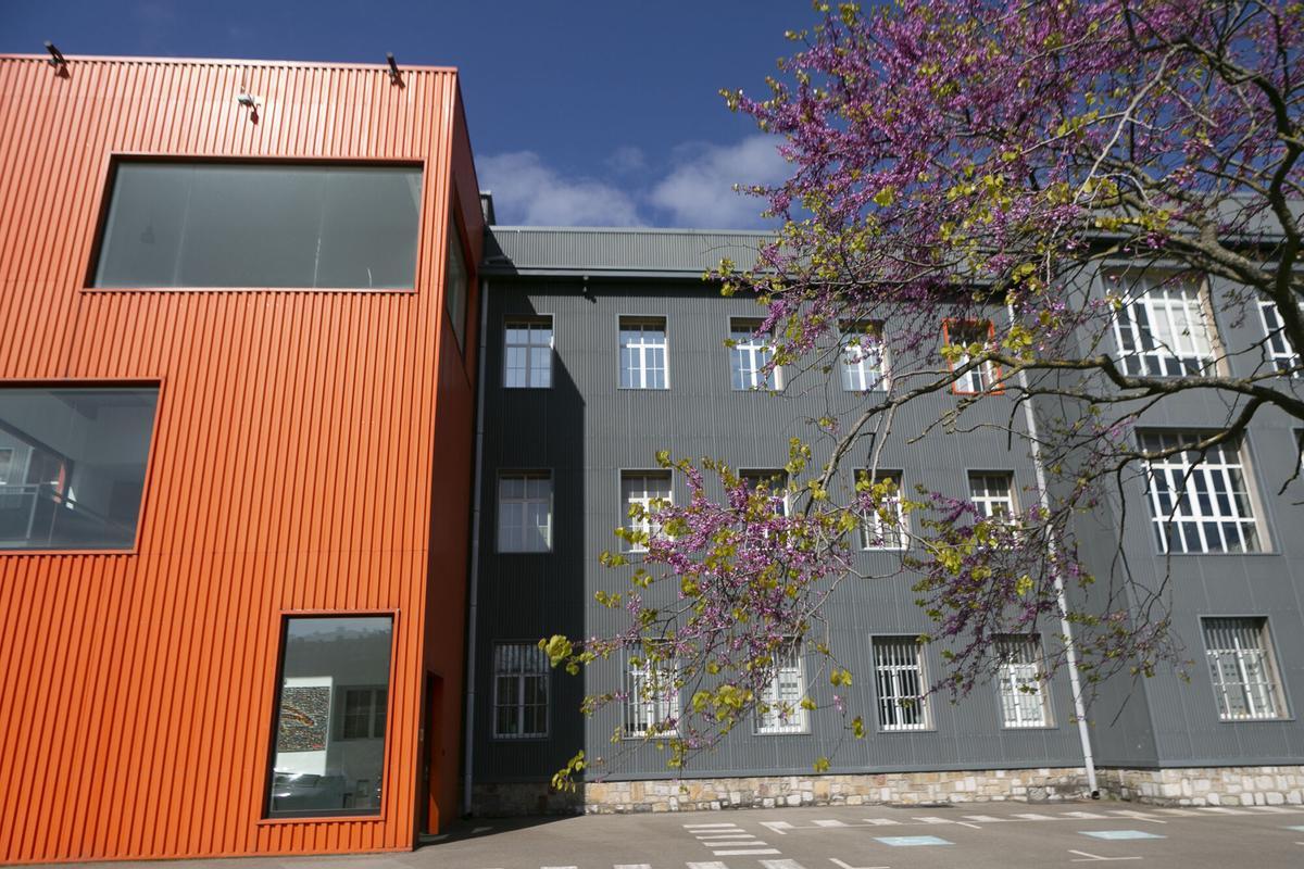 Exterior del centro de Arcelor de I+D en Avilés.