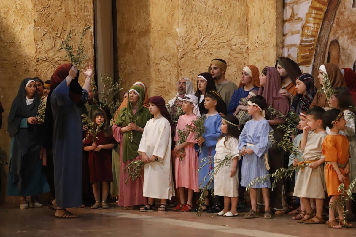 La representación de El Paso de Iznájar, en imágenes