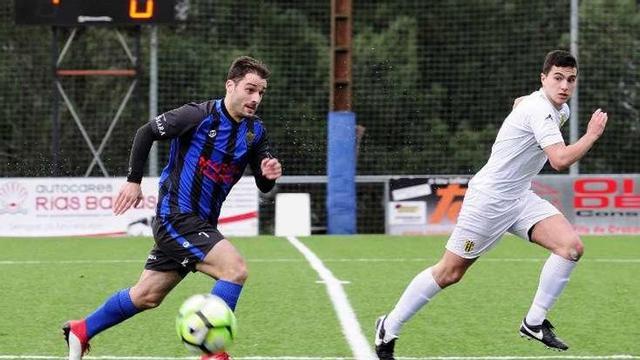 Dani Méndez, en una acción del partido. // Bernabé/Javier Lalín