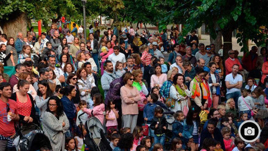 Mamá Cabra inaugura las fiestas de Monte Alto que hoy continúan