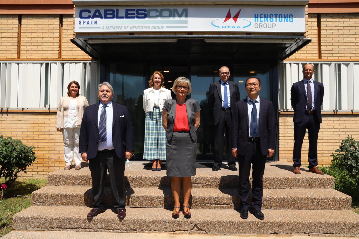 Visita a las instalaciones de la firma aragonesa Cablescom de los representantes comerciales de China.