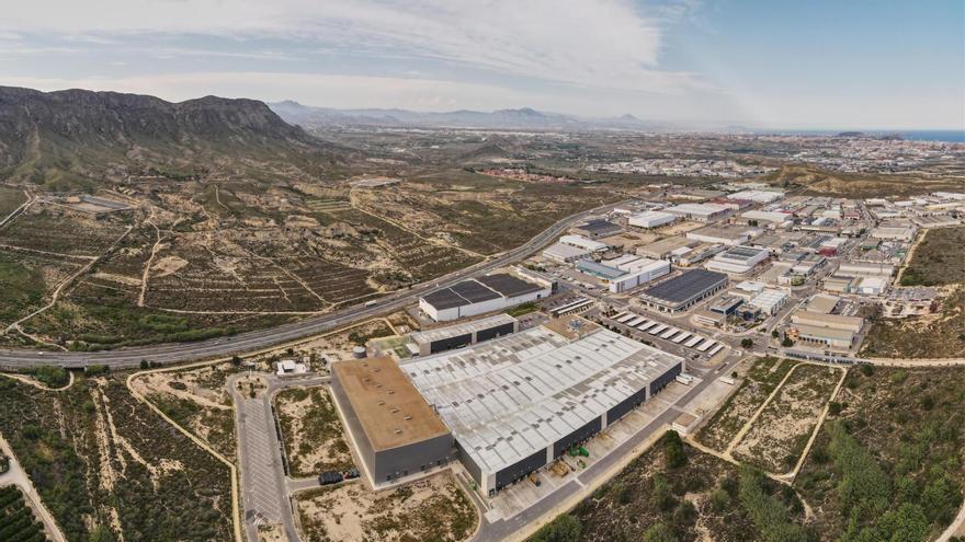 Ivace+i concede 8 millones de euros para mejorar 50 áreas industriales de 34 municipios de Alicante
