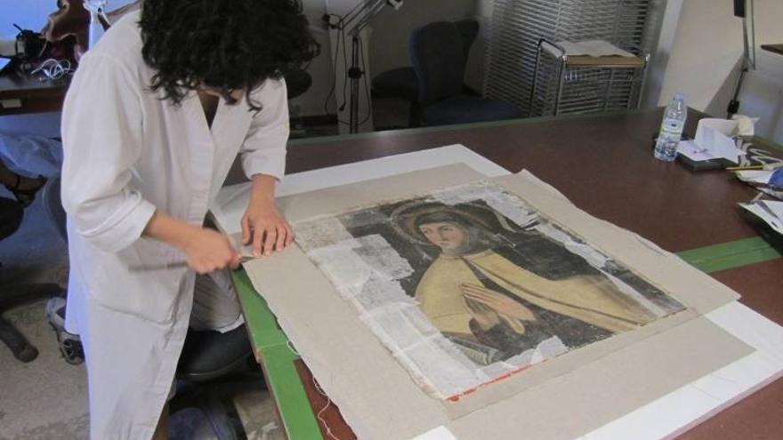 Albarracín desarrolla un curso de restauración de pintura