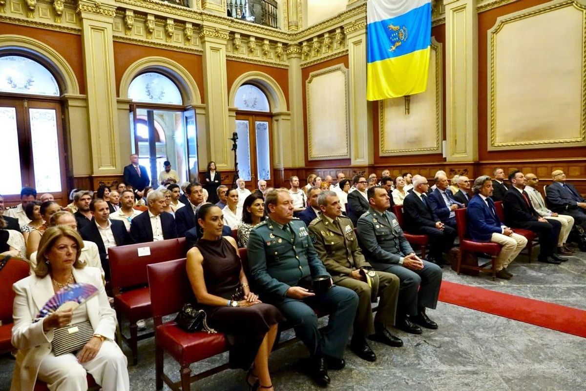Asistentes al acto.