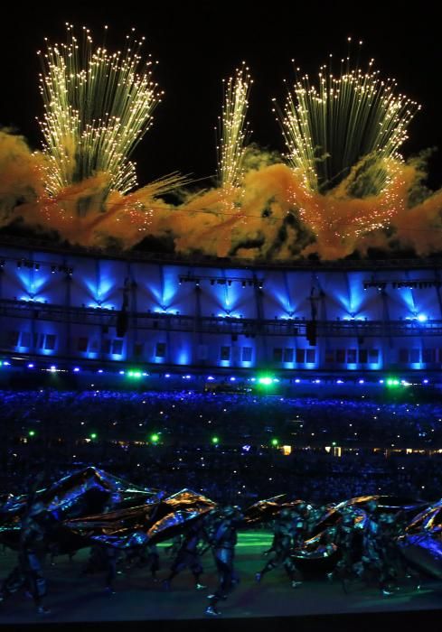 La ceremonia de inauguración de las Olimpiadas recreó el Brasil indígena, las diferentes culturas y las grandes urbes.