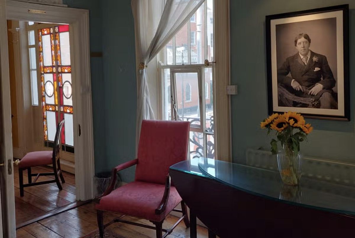 Interior de la Oscar Wilde House, en Dublín