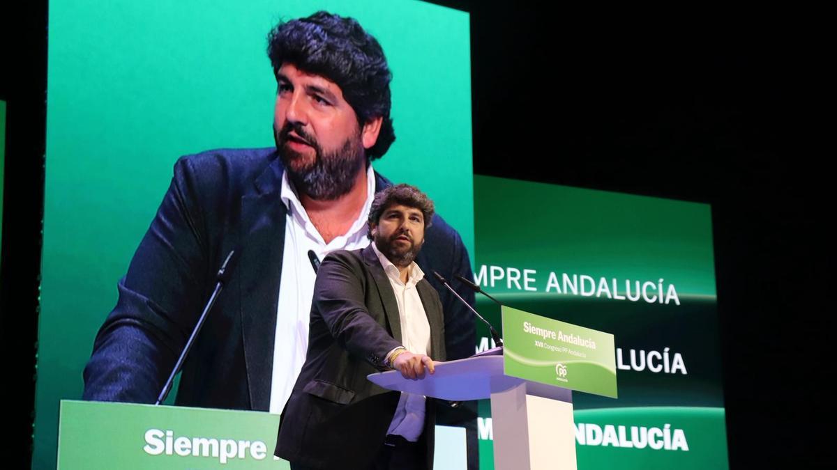 Fernando López Miras en su intervención en el XVII Congreso Autonómico del PP de Andalucía.