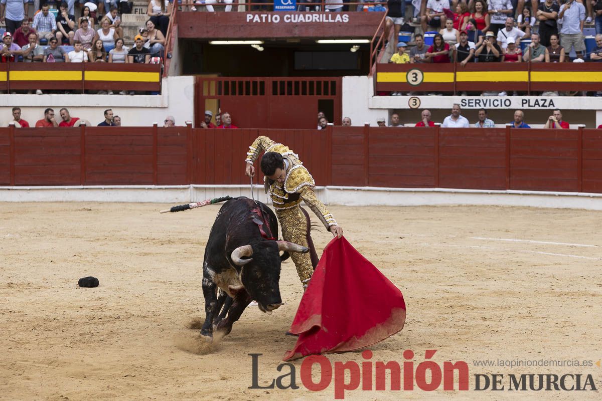 Tarde histórica en Abarán con la alternativa de José María Trigueros y el indulto de Tomás Rufo, junto a Castella salieron a hombros