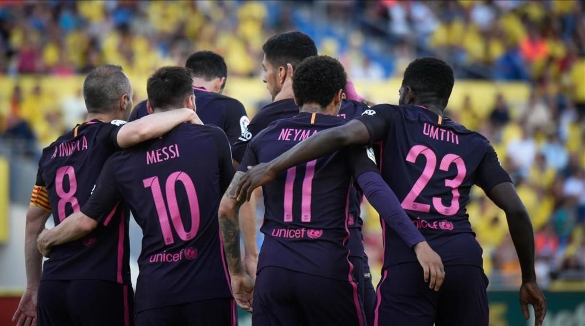 aguasch38436463 barcelona players celebrate their second goal during the spa170514205816