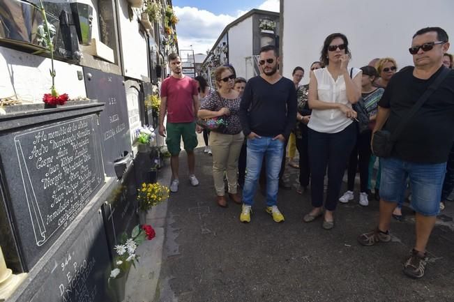 Ruta por el cementerio de Vegueta