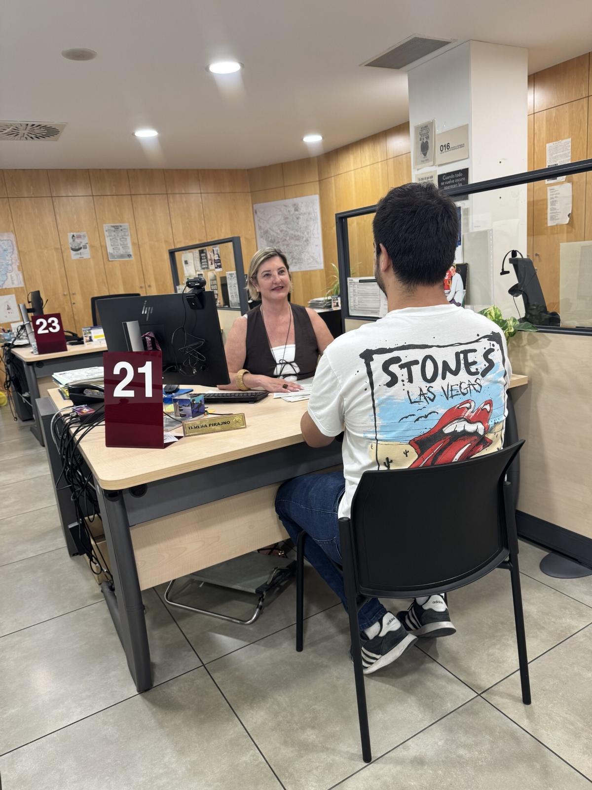 El Inaem acompaña a los militares mediante una atención individualizada y especializada.