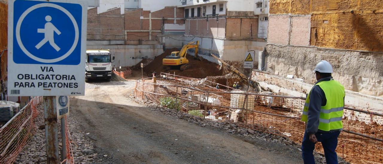 Neinor Works reanuda la construcción de viviendas en el solar del antiguo hotel Gran Capitán.