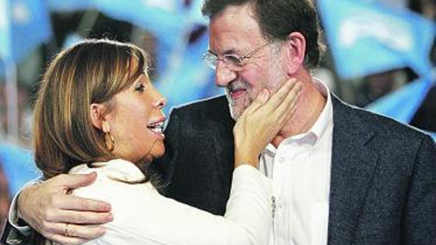 Rajoy pide «grandeza» a sus bases «para no hacerle la campaña a Bildu»