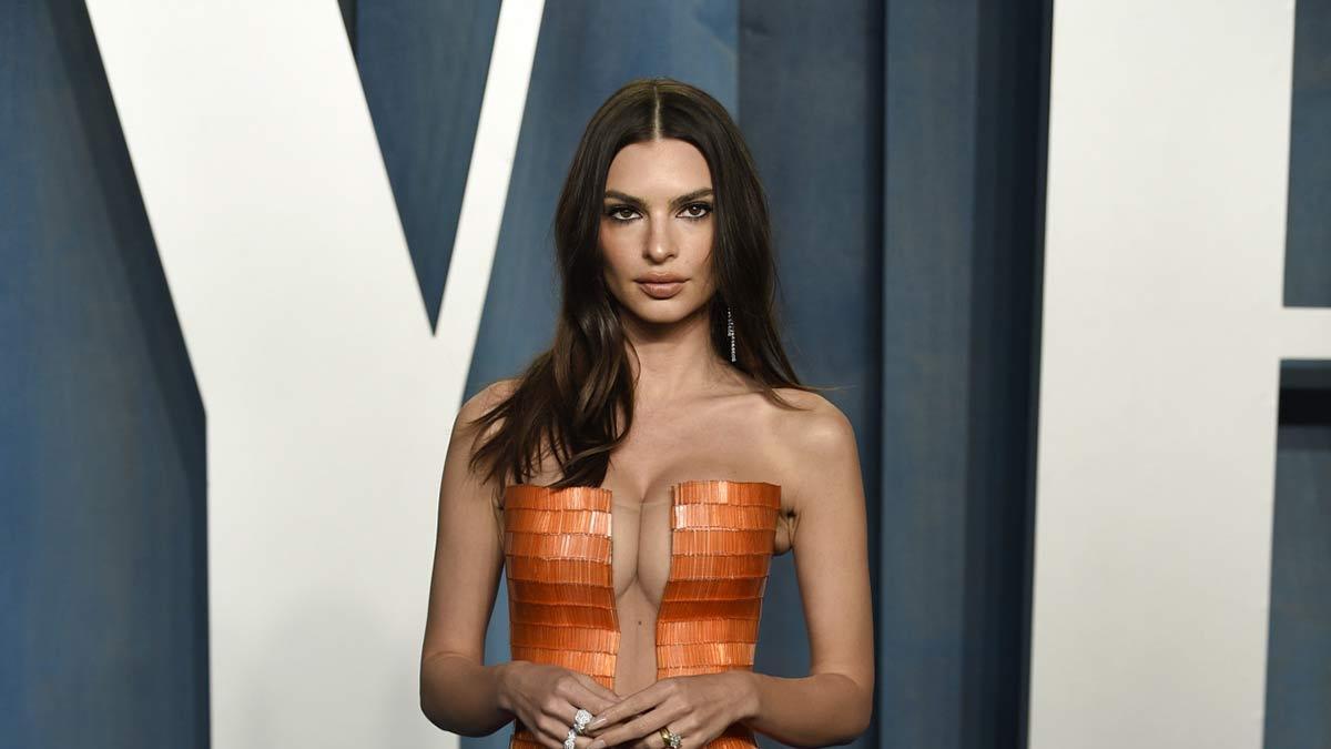 Emily Ratajkowski se divorcia un año después de ser madre