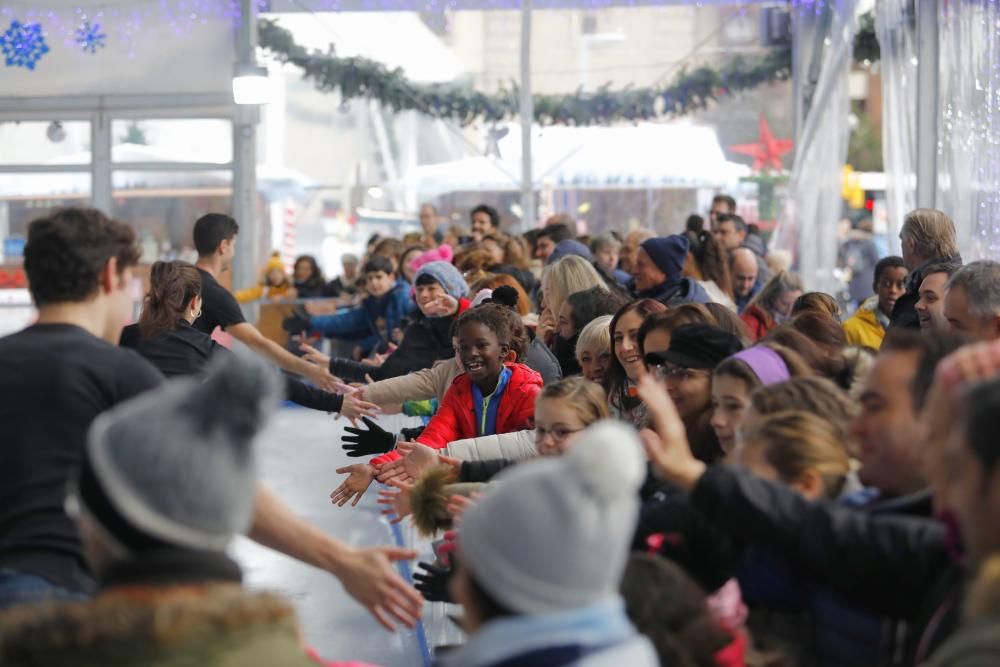 Exhibición de patinaje sobre hielo en Gijón