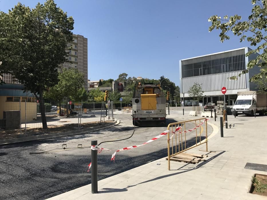 Asfaltatge plaça del Sol de figueres