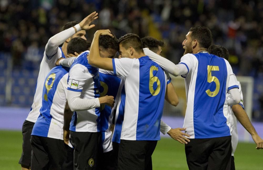 El Hércules llega vivo al Camp Nou