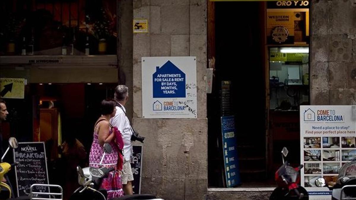 Pisos turísticos en la Rambla.