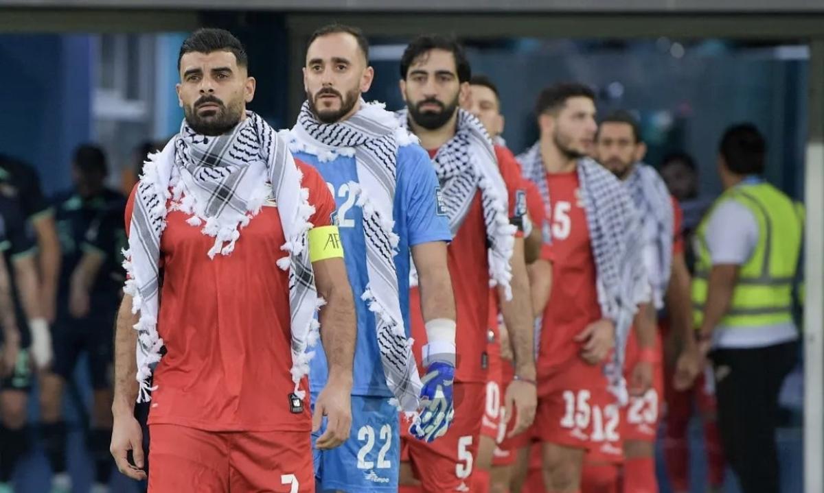 La selección de Palestina en un partido de clasificación para la Copa Asia