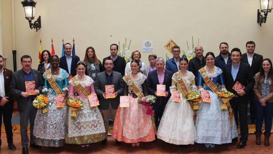 Vila-real presenta en sociedad su &#039;llibret&#039; de las fiestas de Sant Pasqual