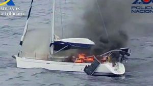 Cremar les naus, la solució dels narcos a alta mar