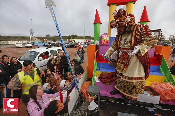 La lluvia y el viento suspenden la cabalgata de los Reyes Magos.