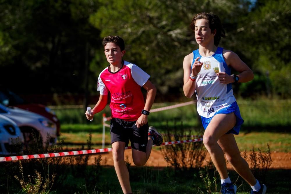 El circuito de cross de Buscastell acogió este sábado la primera prueba de campo a través de la temporada en Ibiza para categorías inferiores