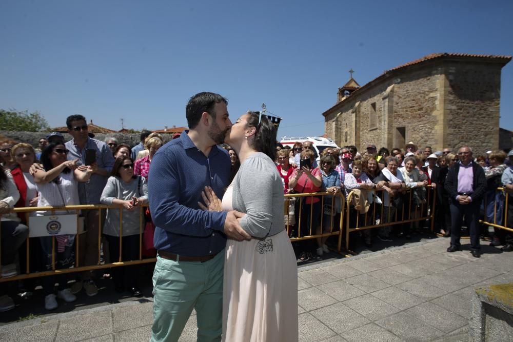 Fiestas del Puchero en Villalegre y rito del beso en la Ermita de la Luz.