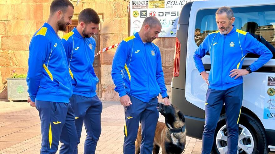 Parte del equipo que participará en el Campeonato Nacional de Policías Locales ‘Alcazaba’