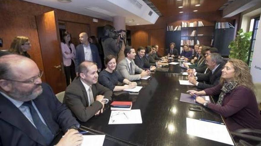 Reunión de coordinación entre el Consell y el Ayuntamiento mantenida ayer en Cort.