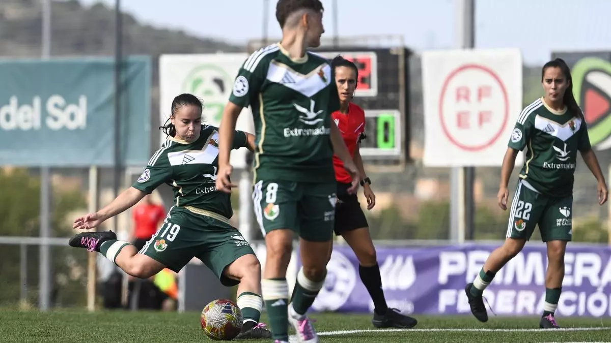 El Cacereño Femenino vuelve a reconocerse: carácter, solidez y fe en Pinilla